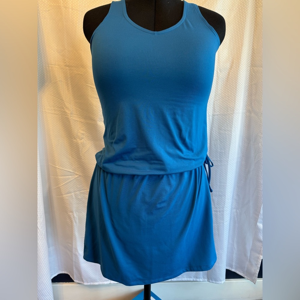 SkirtSports Black and Blue Athletic Dress. Size Small